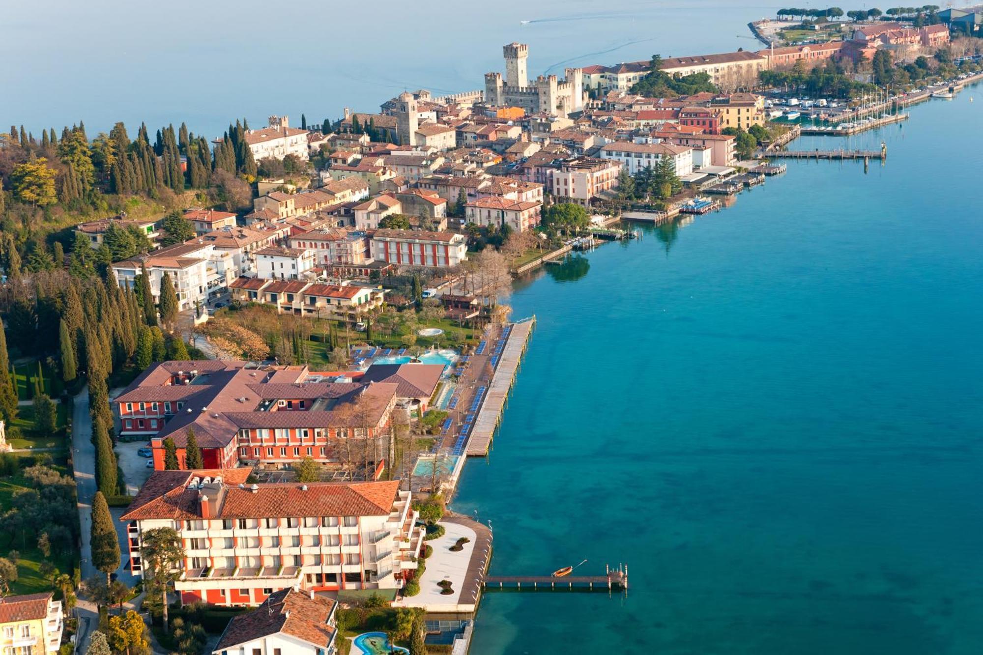 Lake View Dom-Us Apartment - Happy Rentals Riva del Garda Exterior foto